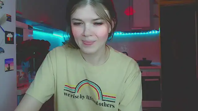 Snapshot of Klementa chatting on 02-19-25, 06:43 Klementa online show from 02-19-25, 06:43