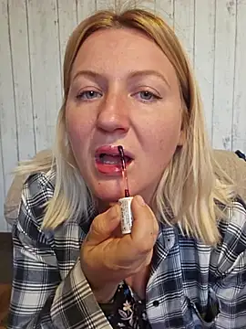 Marushka online show from 09-24-25, 04:10