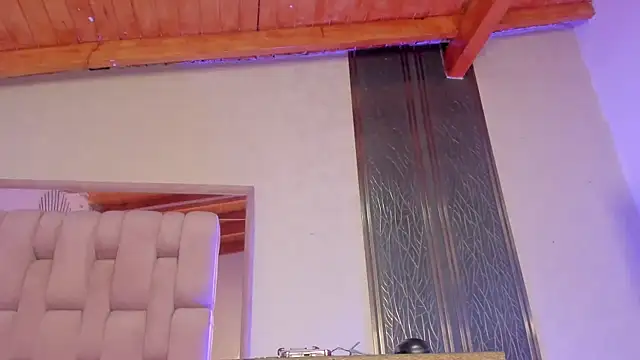 Snapshot of swt-booty chatting on 05-27-26, 04:15 swt-booty online show from 05-27-26, 04:15