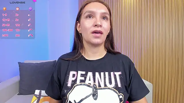 Snapshot of miataylorr1 chatting on 02-17-25, 12:48 miataylorr1 online show from 02-17-25, 12:48