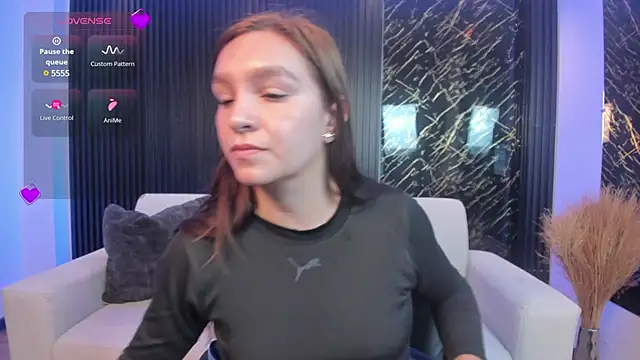 Snapshot of miataylorr1 chatting on 02-21-25, 12:06 miataylorr1 online show from 02-21-25, 12:06