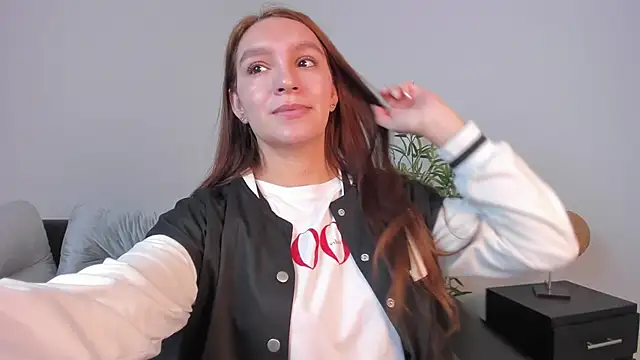 Snapshot of miataylorr1 chatting on 02-26-25, 12:14 miataylorr1 online show from 02-26-25, 12:14