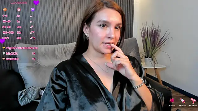 Snapshot of miataylorr1 chatting on 03-13-25, 06:23 miataylorr1 online show from 03-13-25, 06:23