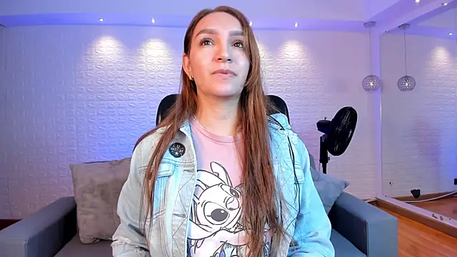 Snapshot of miataylorr1 chatting on 09-12-25, 11:54 miataylorr1 online show from 09-12-25, 11:54