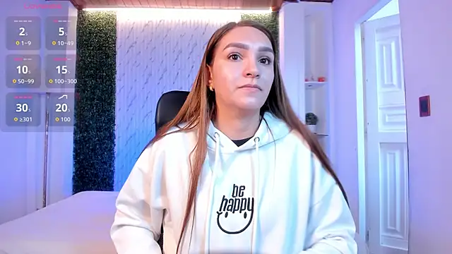 Snapshot of miataylorr1 chatting on 10-06-25, 12:13 miataylorr1 online show from 10-06-25, 12:13