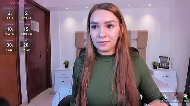 Snapshot of miataylorr1 chatting on 10-07-25, 02:47 miataylorr1 online show from 10-07-25, 02:47