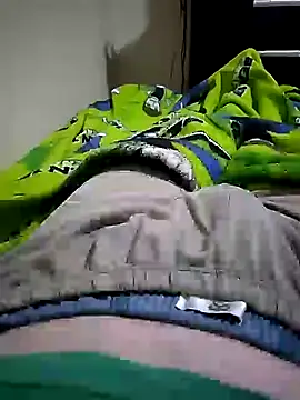 Snapshot of shiiank chatting on 04-28-26, 01:37 shiiank online show from 04-28-26, 01:37