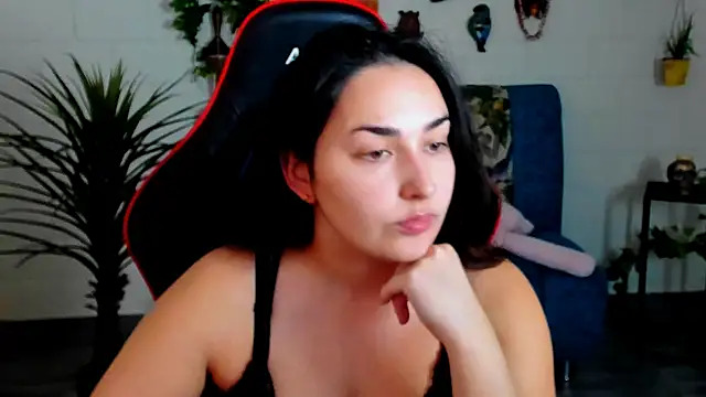 CeceliaJohnson online show from 11-13-25, 08:02