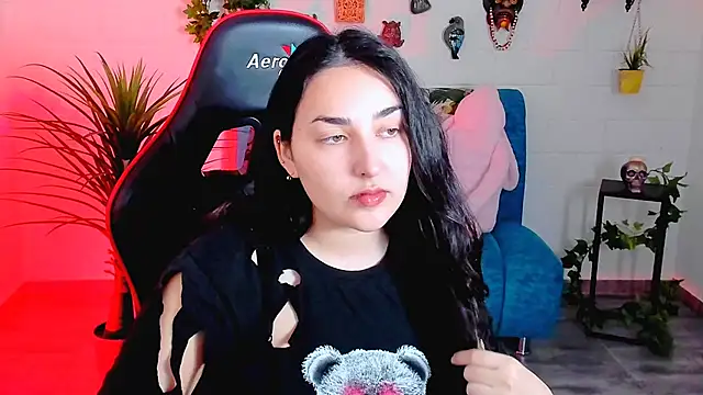 CeceliaJohnson online show from 11-24-25, 08:14