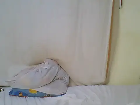 cute lavenda online show from 03-25-26, 06:36