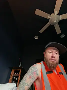 Mackwood89 online show from 04-20-26, 07:26