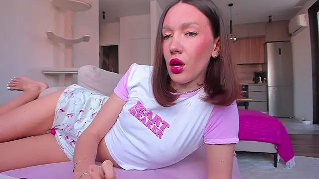 Snapshot of bestfootfetish chatting on 02-05-26, 09:14 bestfootfetish online show from 02-05-26, 09:14