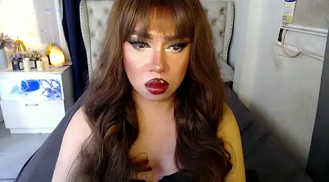 Snapshot of RebecaNextToYou chatting on 12-02-24, 08:00 RebecaNextToYou online show from 12-02-24, 08:00