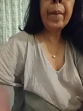 Susannemilf online show from 03-31-26, 04:13