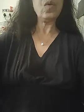 Snapshot of Susannemilf chatting on 05-09-26, 08:19 Susannemilf online show from 05-09-26, 08:19