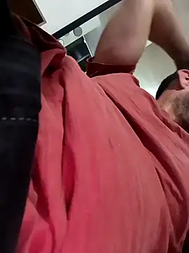 javiermarval83 online show from 01-24-25, 01:03