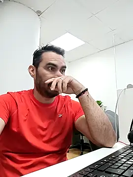 javiermarval83 online show from 01-31-25, 09:48