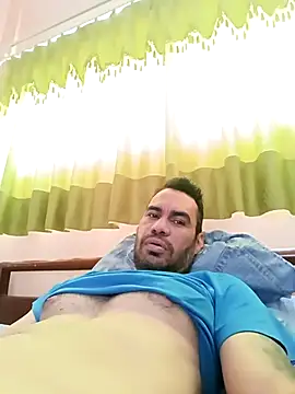 javiermarval83 online show from 03-31-26, 01:33