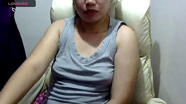    zurIII09  online show from 12-13-25, 10:37