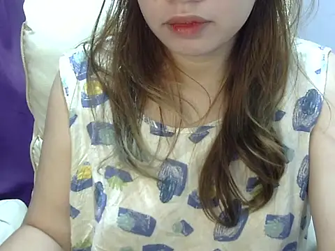    zurIII09  online show from 01-17-26, 01:10