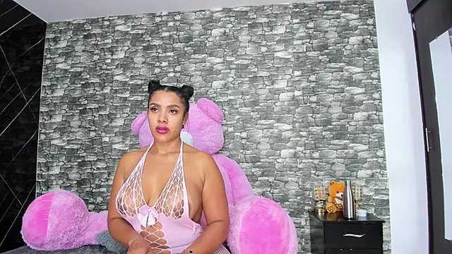 Snapshot of HeidyWillss chatting on 02-17-25, 11:09 HeidyWillss online show from 02-17-25, 11:09