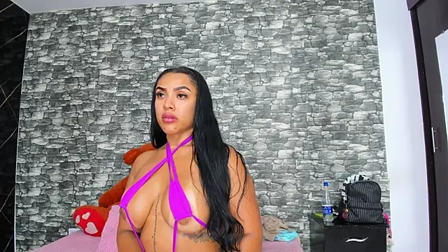 Snapshot of HeidyWillss chatting on 09-20-25, 07:31 HeidyWillss online show from 09-20-25, 07:31