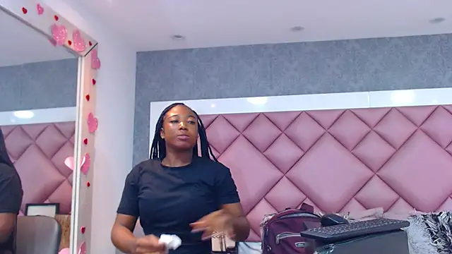 DanielaDuff online show from 03-22-26, 07:39