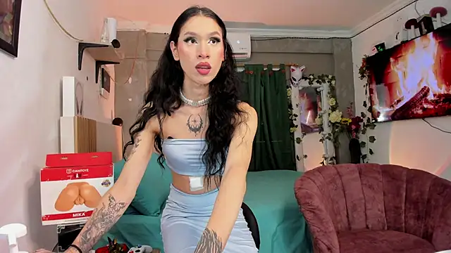 EnchantressFuckXxx online show from 05-05-26, 02:47