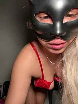 Snapshot of nenalayla chatting on 02-14-25, 10:58 nenalayla online show from 02-14-25, 10:58