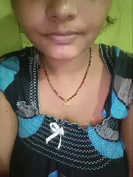 Snapshot of Lattika-Bhabhi chatting on 07-24-26, 07:45 Lattika-Bhabhi online show from 07-24-26, 07:45