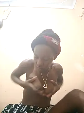 Petite li online show from 11-21-25, 04:27