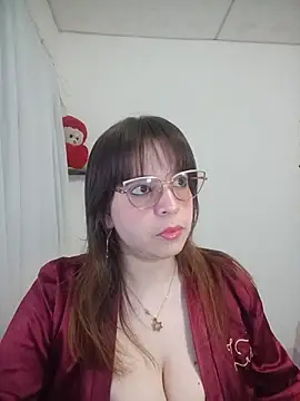 lorenitabella online show from 07-21-26, 09:55