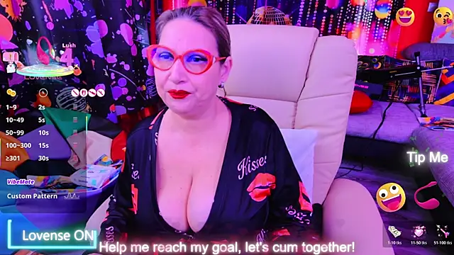 mature lisa naughty online show from 02-08-26, 11:02