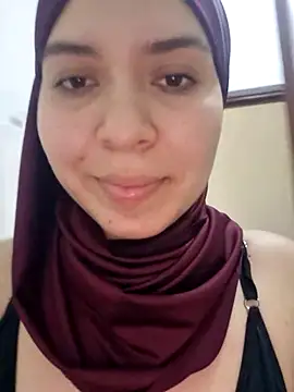 MatchedEyebrow online show from 03-01-25, 08:53