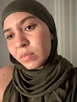 MatchedEyebrow online show from 11-17-25, 09:31