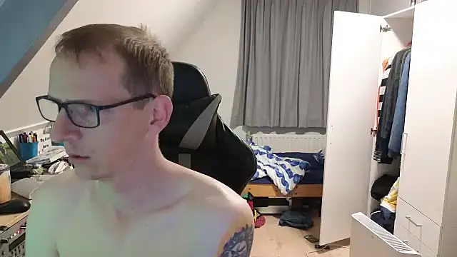 sexmenlion online show from 03-21-25, 08:29