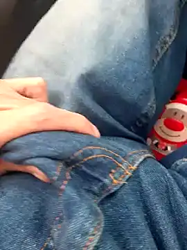 feet toes online show from 12-29-24, 01:28