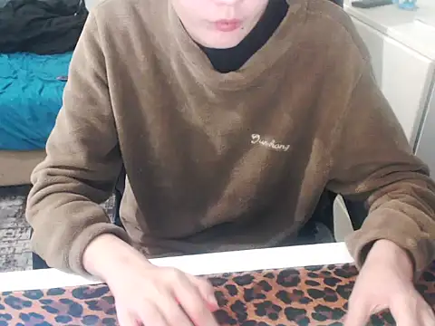 Laco-cO online show from 02-10-26, 08:57