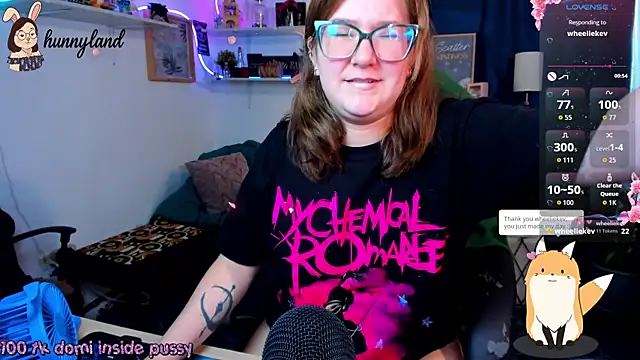 HunnyyLove online show from 04-26-26, 01:42