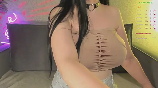 ReinaKousaka online show from 02-02-26, 03:33