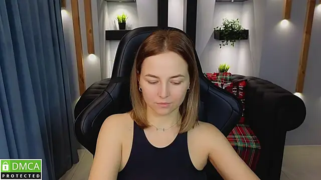 Snapshot of Mira_Mermayd chatting on 12-28-24, 01:29 Mira Mermayd online show from 12-28-24, 01:29