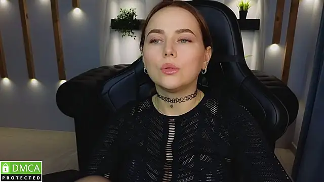 Snapshot of Mira_Mermayd chatting on 01-17-25, 11:27 Mira Mermayd online show from 01-17-25, 11:27