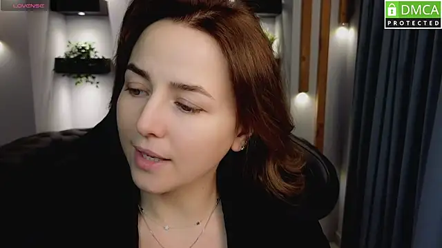 Snapshot of Mira_Mermayd chatting on 02-05-25, 08:21 Mira Mermayd online show from 02-05-25, 08:21