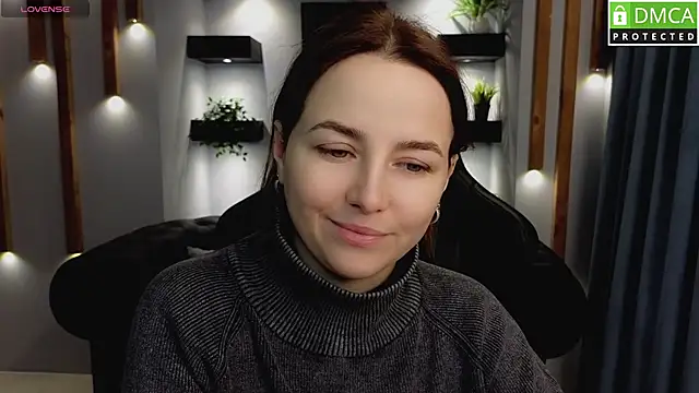 Snapshot of Mira_Mermayd chatting on 02-07-25, 08:11 Mira Mermayd online show from 02-07-25, 08:11