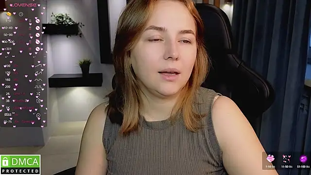 Snapshot of Mira_Mermayd chatting on 09-25-25, 01:31 Mira Mermayd online show from 09-25-25, 01:31