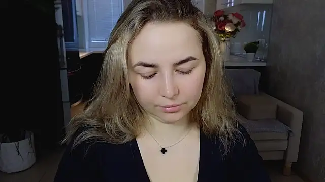 Mira Mermayd online show from 04-24-26, 01:19