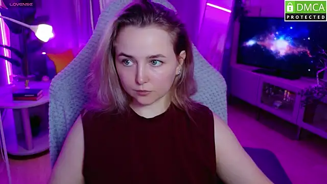 Snapshot of Mira_Mermayd chatting on 05-16-26, 02:30 Mira Mermayd online show from 05-16-26, 02:30