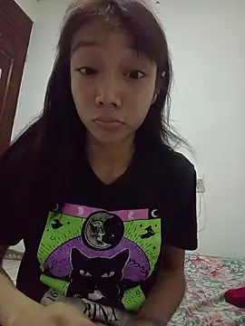 Karmakuro online show from 04-12-26, 12:37