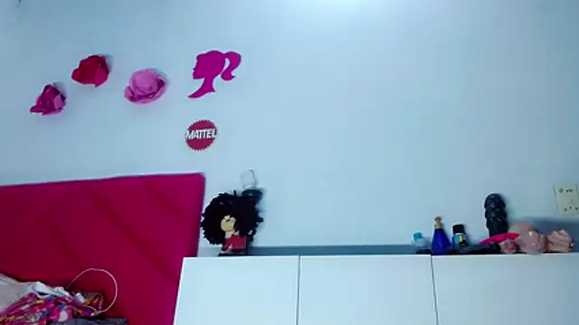 Snapshot of brunette_horny1 chatting on 10-26-25, 04:24 brunette horny1 online show from 10-26-25, 04:24