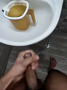 Snapshot of BiggDse chatting on 01-28-25, 11:17 BiggDse online show from 01-28-25, 11:17